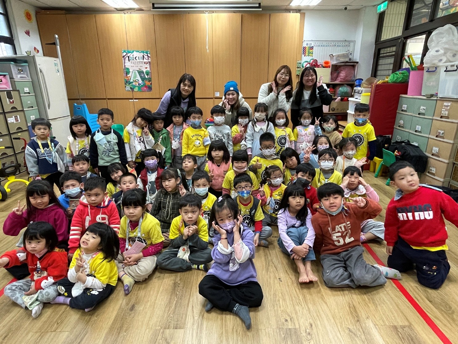 ▲114年3月行動書屋前進泰山國中附幼兒園。 (圖/新北市政府原民局提供)